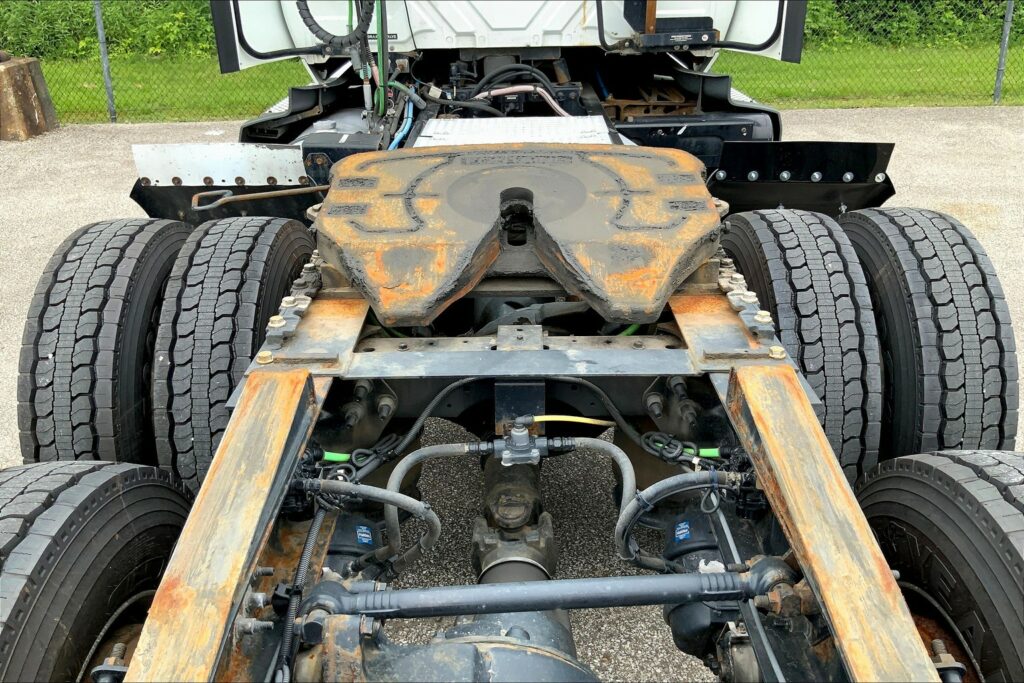 2020 CUM LT625 6×4 Day Cab