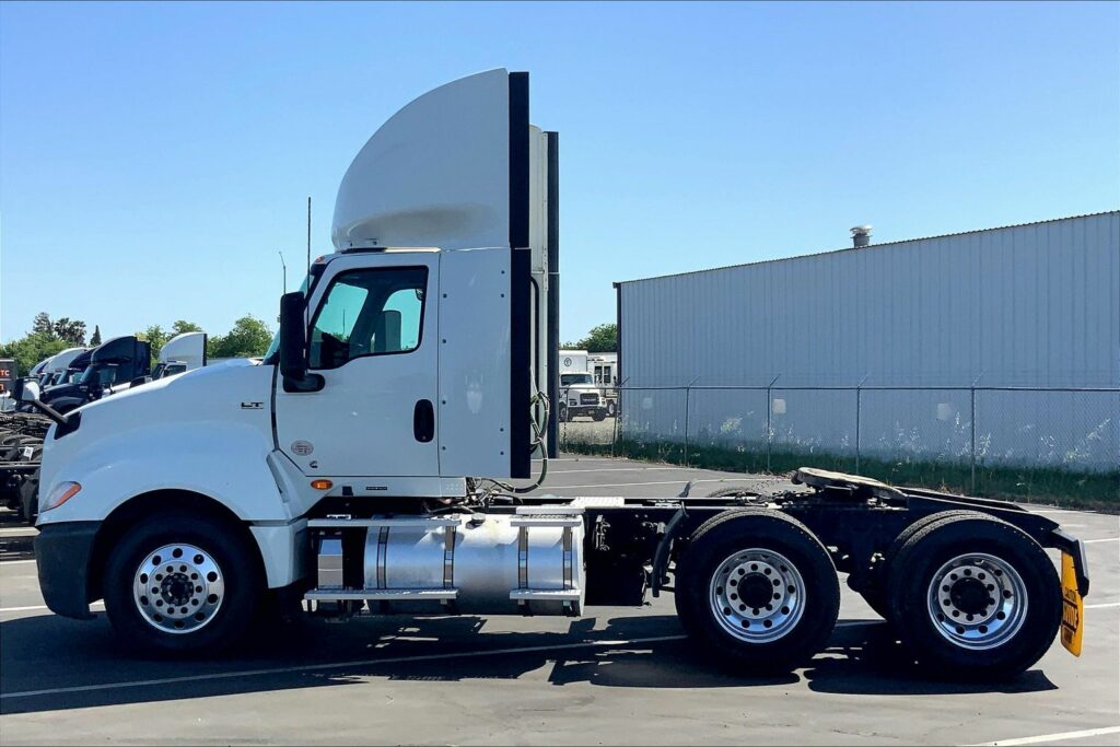 2020 CUM LT625 6×4 Day Cab