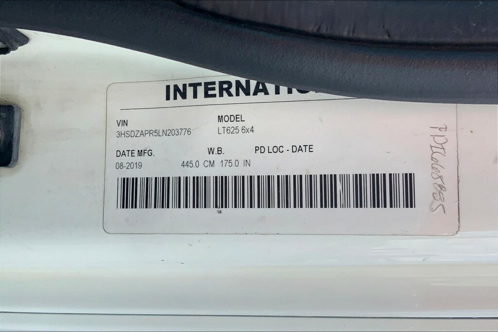 2020 CUM LT625 6×4 Day Cab