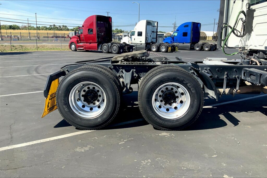 2020 CUM LT625 6×4 Day Cab