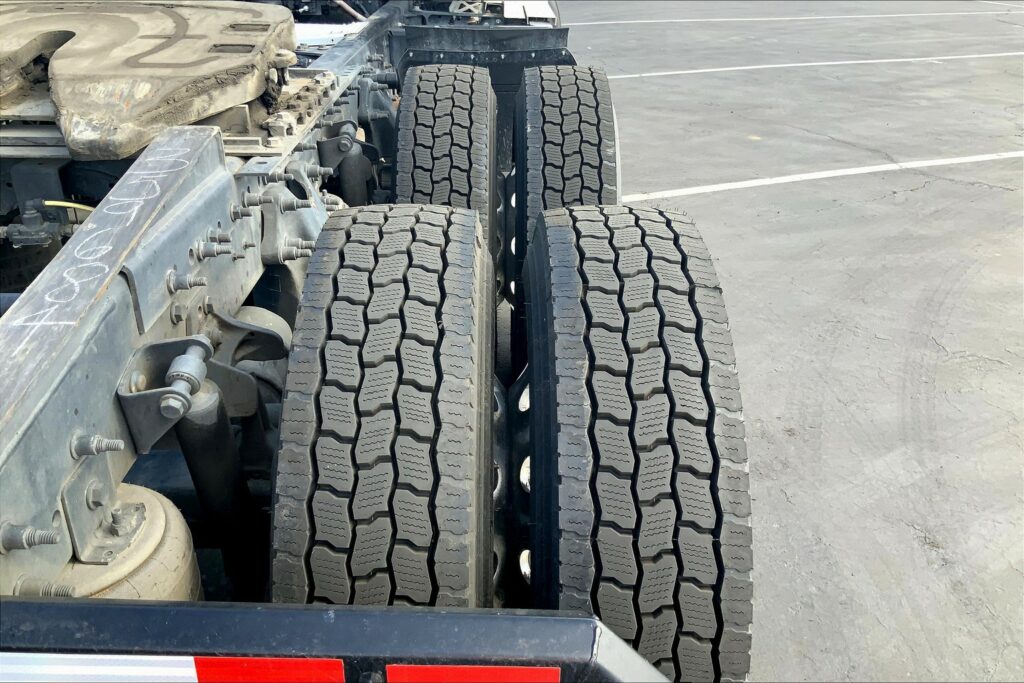 2020 CUM LT625 6×4 Day Cab