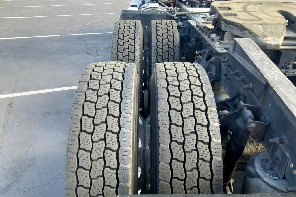 2020 CUM LT625 6×4 Day Cab