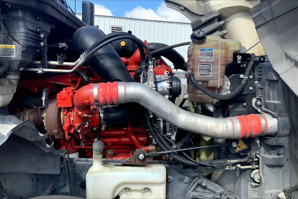 2020 CUM LT625 6×4 Day Cab