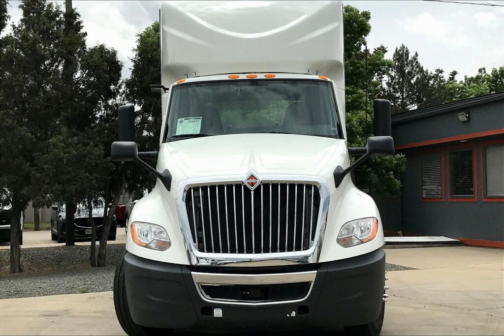 2020 CUM LT625 6×4 Day Cab