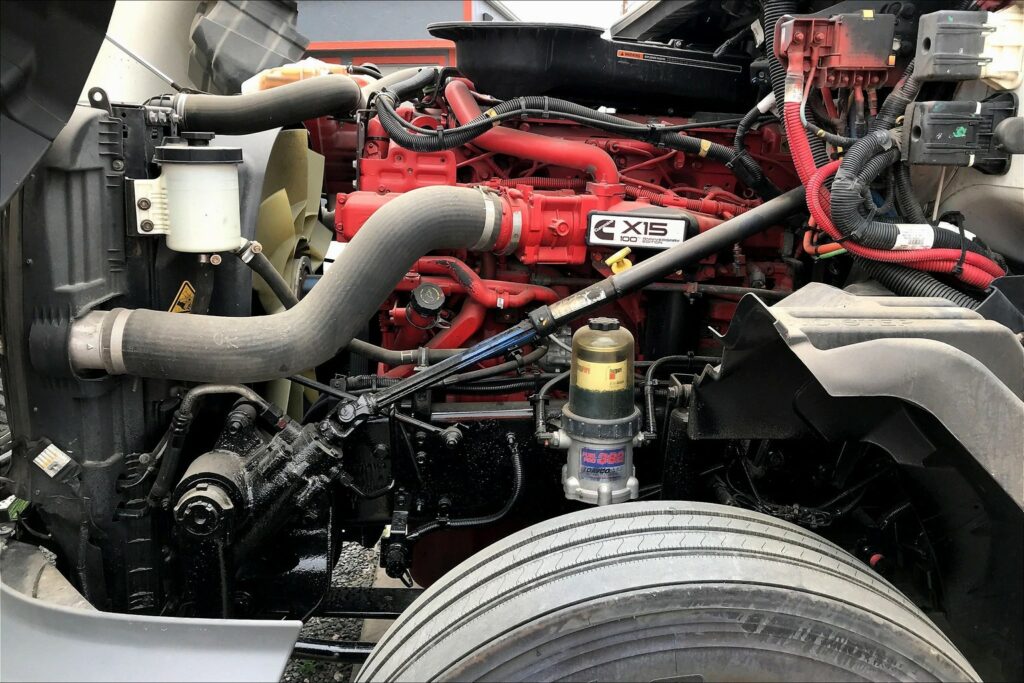 2020 CUM LT625 6×4 Day Cab