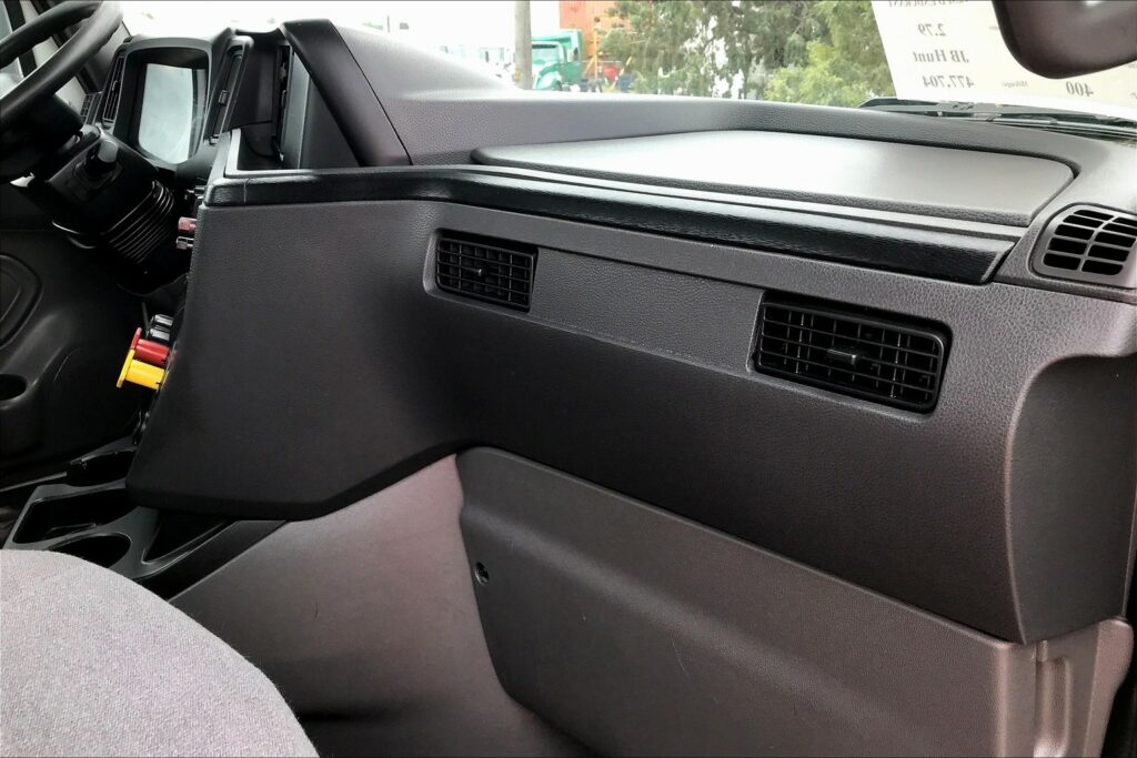 2020 CUM LT625 6×4 Day Cab