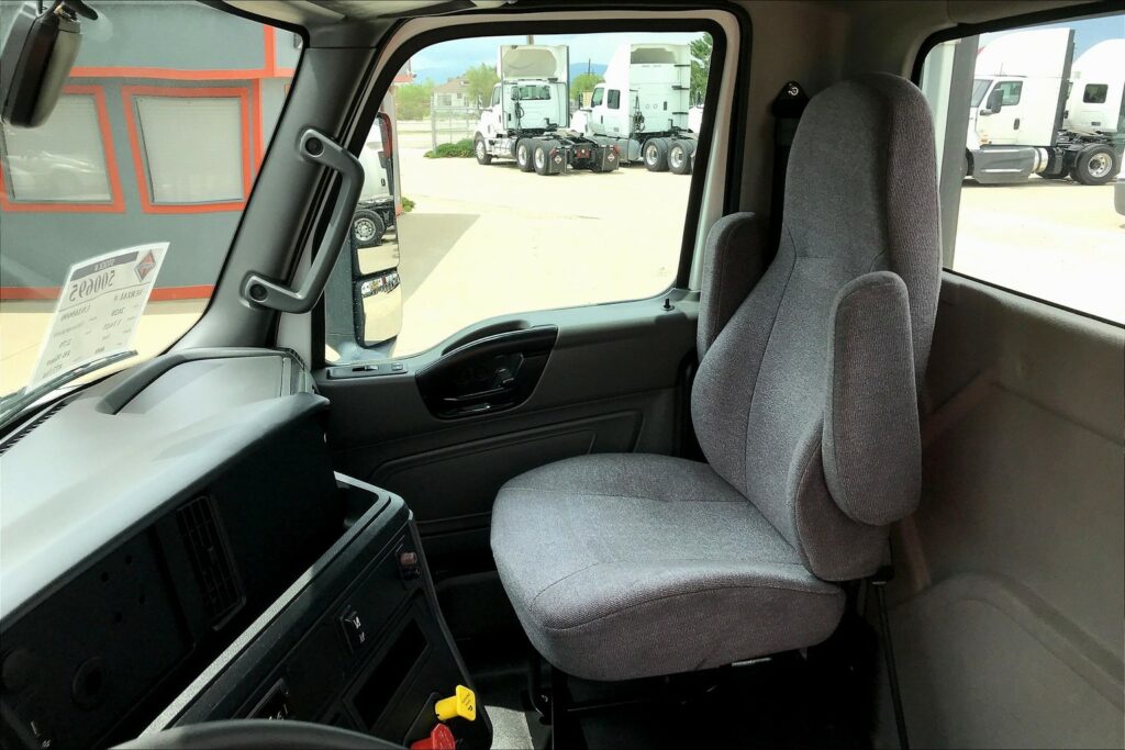 2020 CUM LT625 6×4 Day Cab