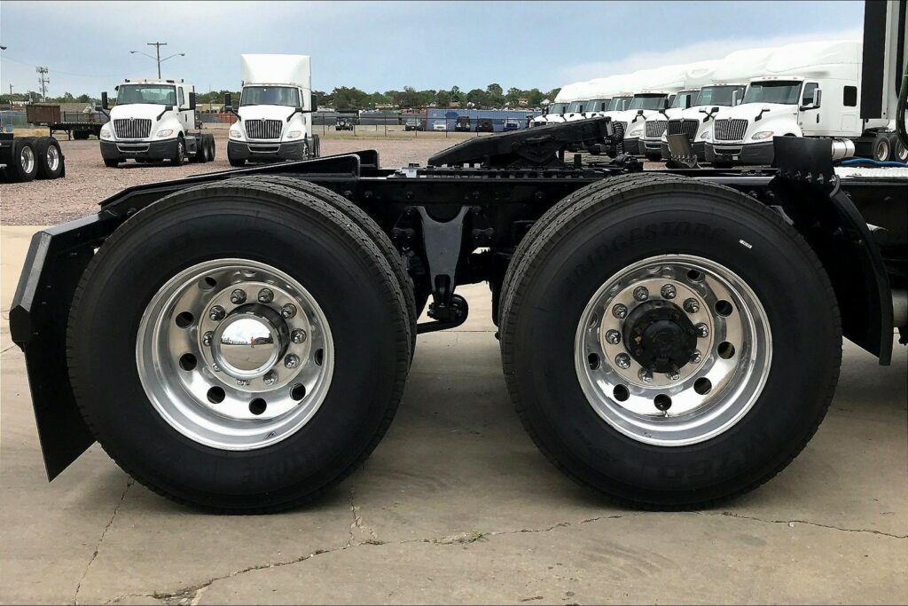 2020 CUM LT625 6×4 Day Cab