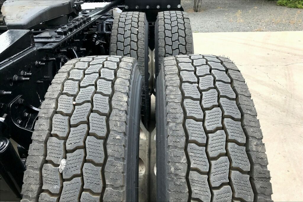 2020 CUM LT625 6×4 Day Cab