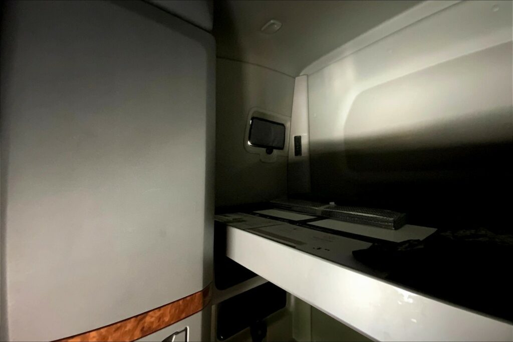 2021 CUM LT625 6×4 Sleeper