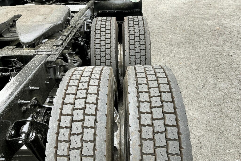 2022 INT LT625 6×4 Sleeper