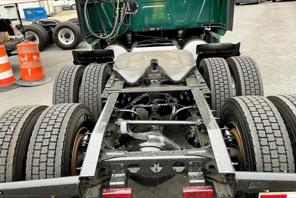 2022 INT LT625 6×4 Sleeper