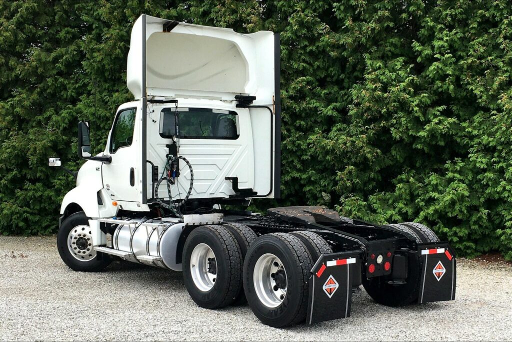 2020 INT LT625 6×4 Day Cab