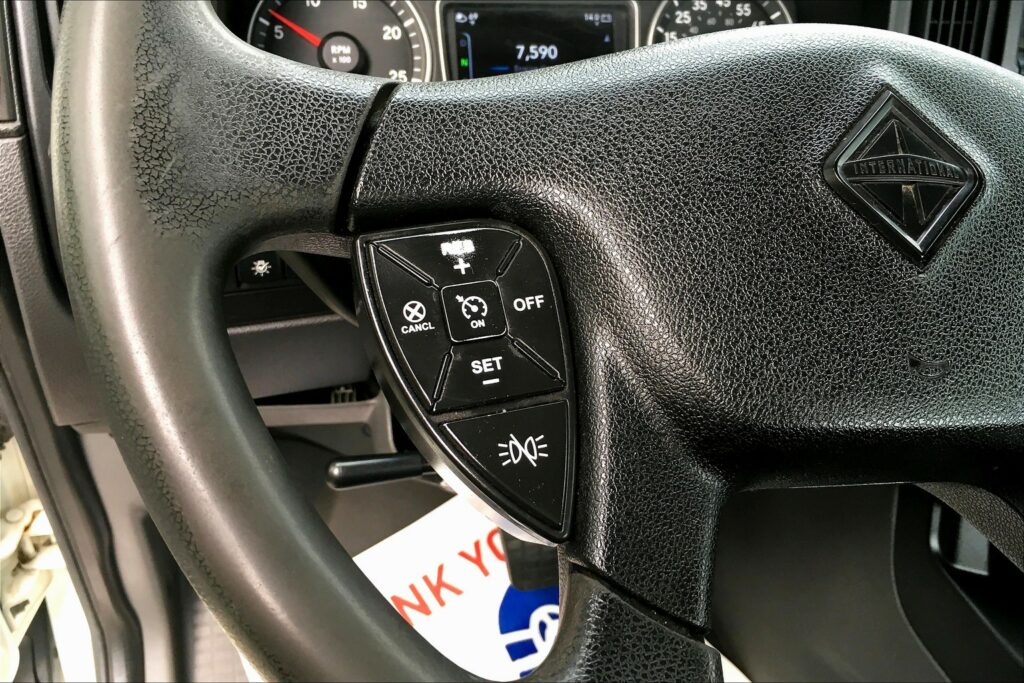 2020 INT LT625 6×4 Day Cab