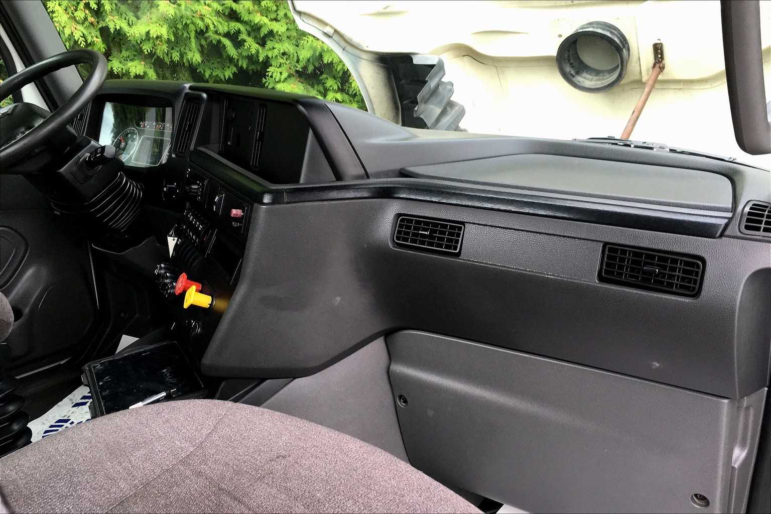 2020 INT LT625 6×4 Day Cab