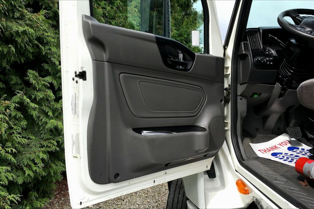 2020 INT LT625 6×4 Day Cab