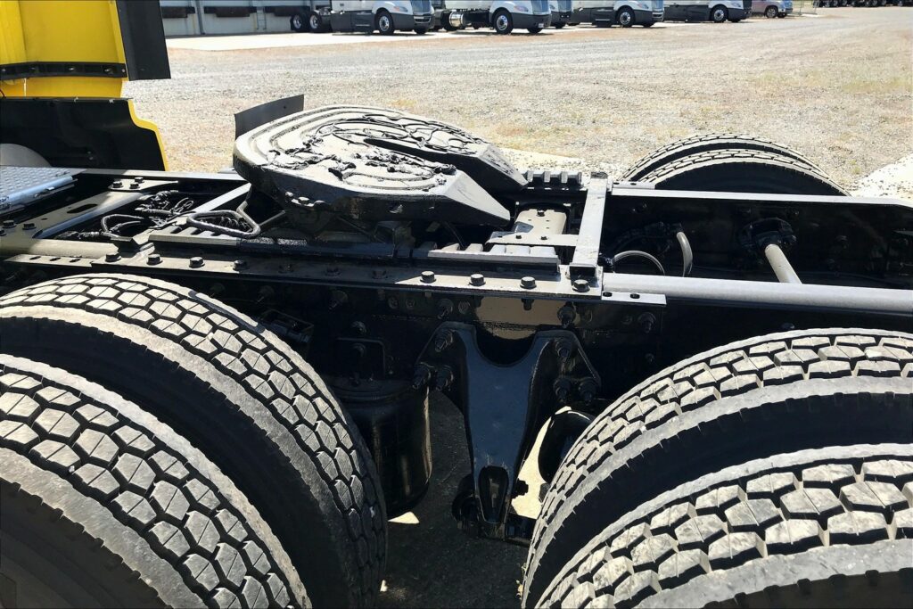 2021 INT LT625 6×4 Sleeper