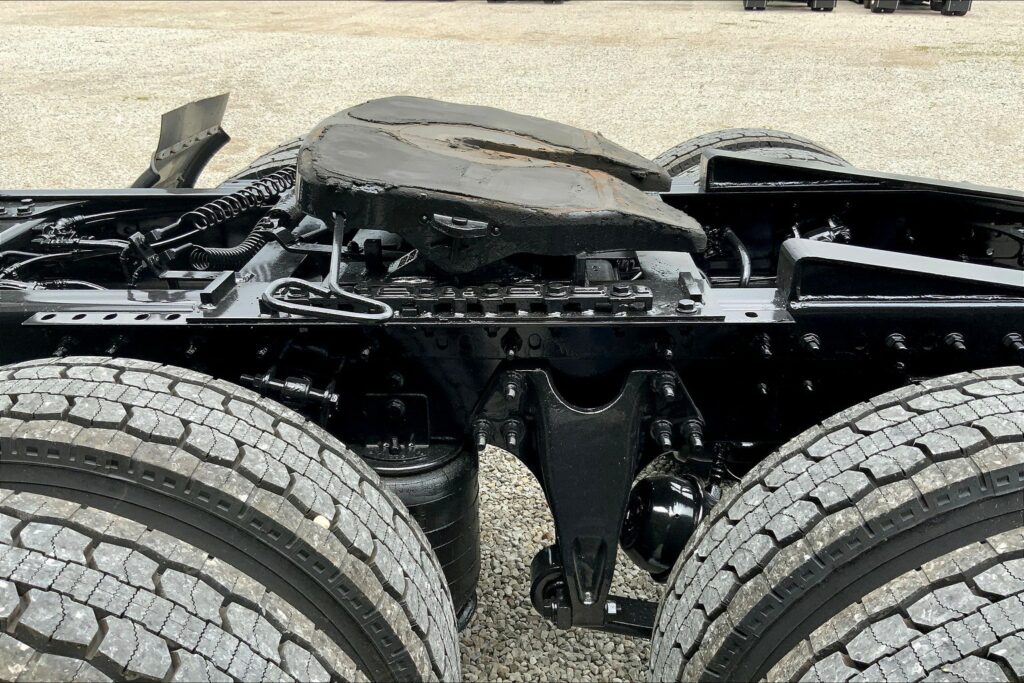 2022 INT LT625 6×4 Sleeper