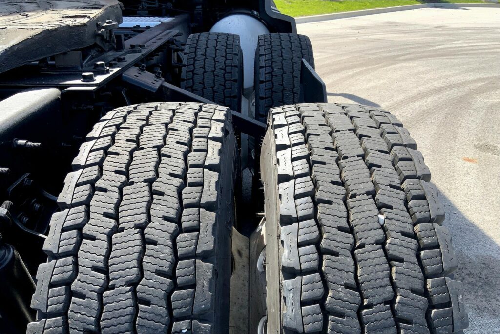 2020 INT LT625 6×4 Sleeper