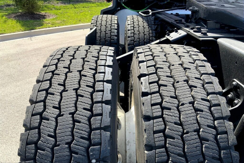 2020 INT LT625 6×4 Sleeper