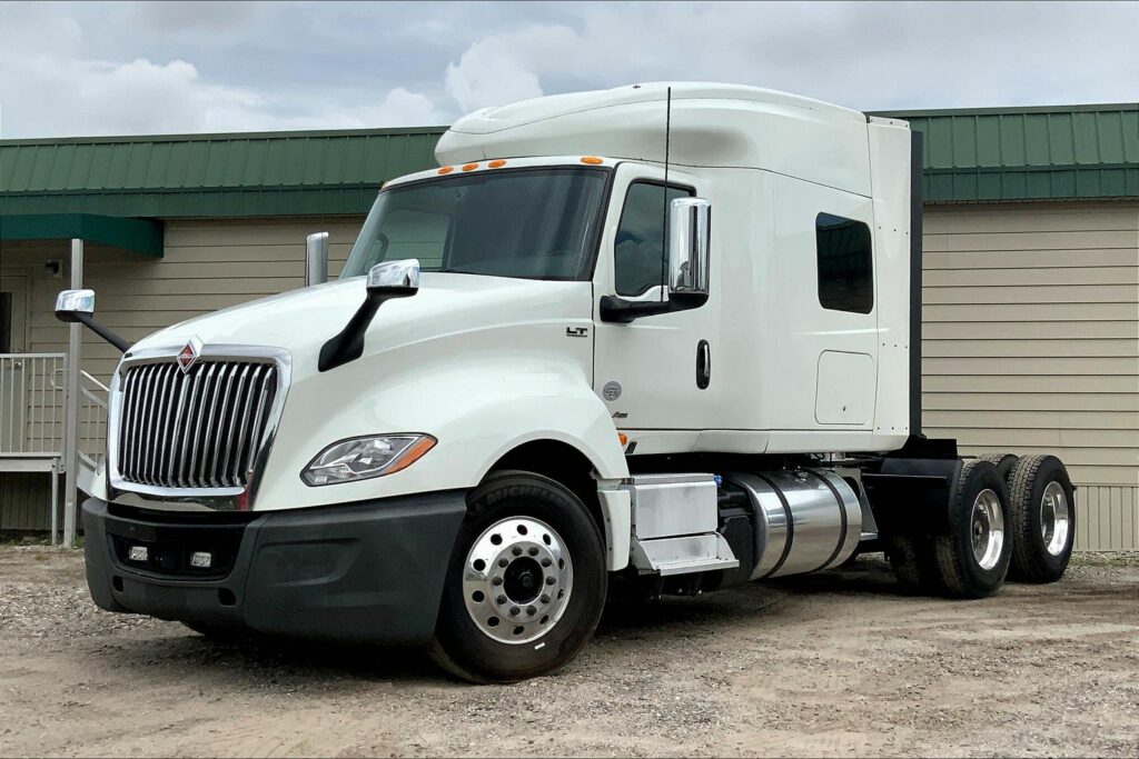 2020 INT LT625 6×4 Sleeper