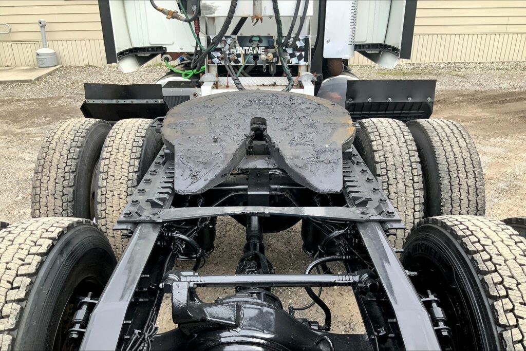 2020 INT LT625 6×4 Sleeper