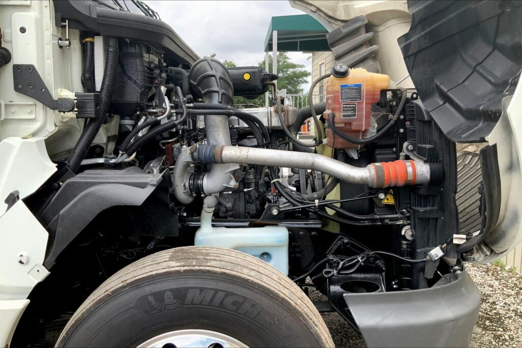 2020 INT LT625 6×4 Sleeper