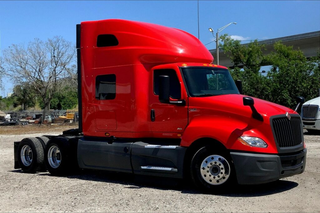 2021 INT LT625 6×4 Sleeper