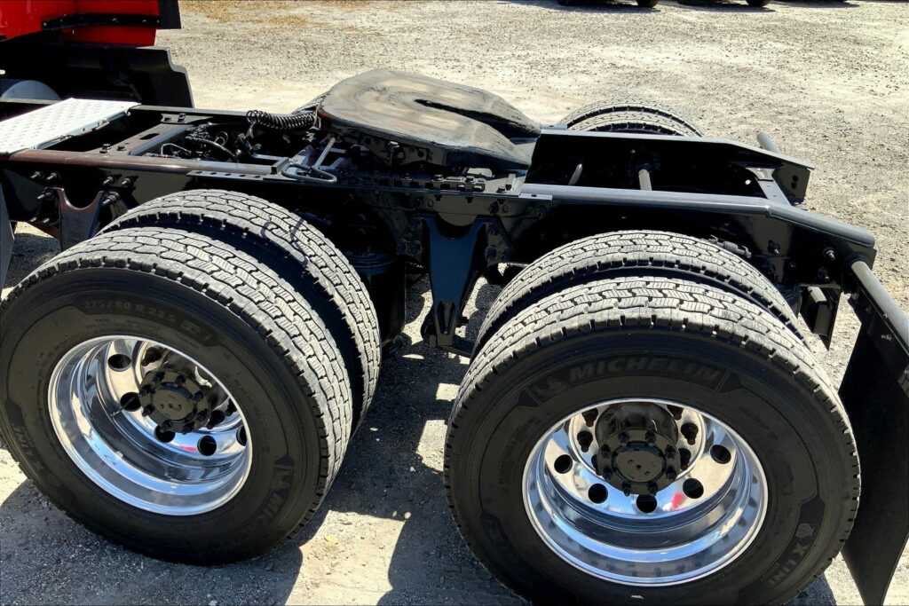 2021 INT LT625 6×4 Sleeper