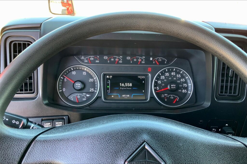 2021 INT LT625 6×4 Sleeper