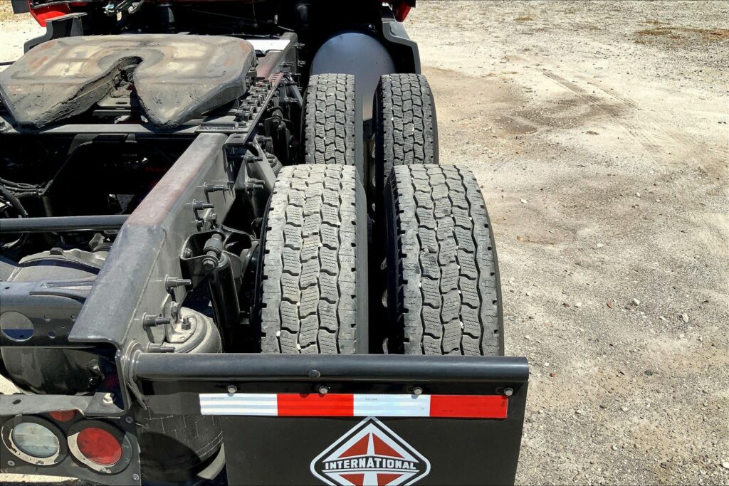 2021 INT LT625 6×4 Sleeper