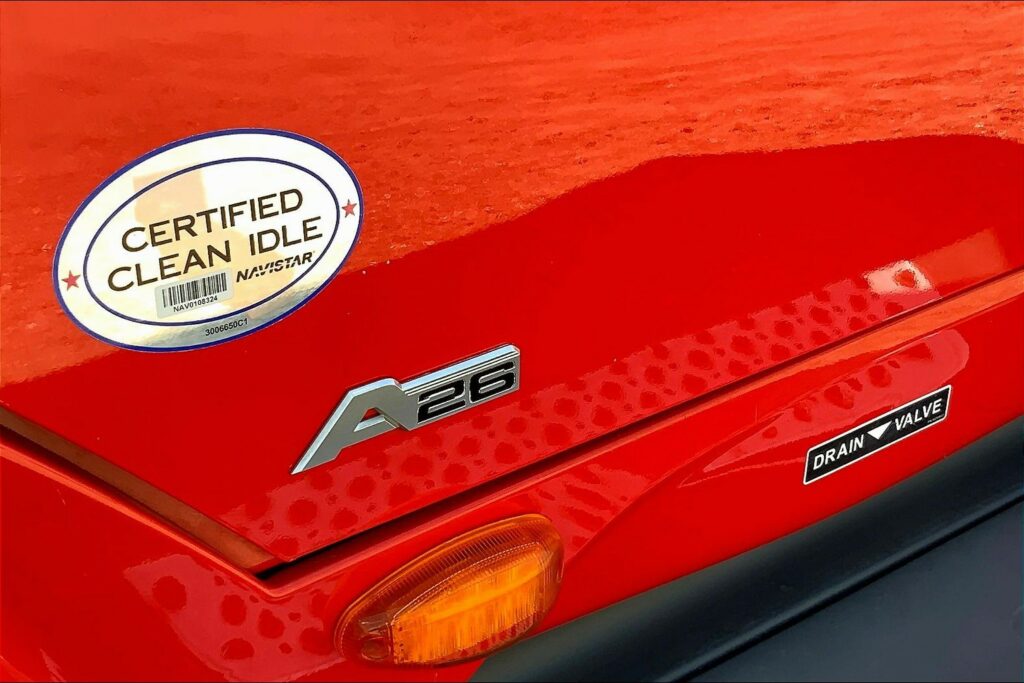 2021 INT LT625 6×4 Sleeper