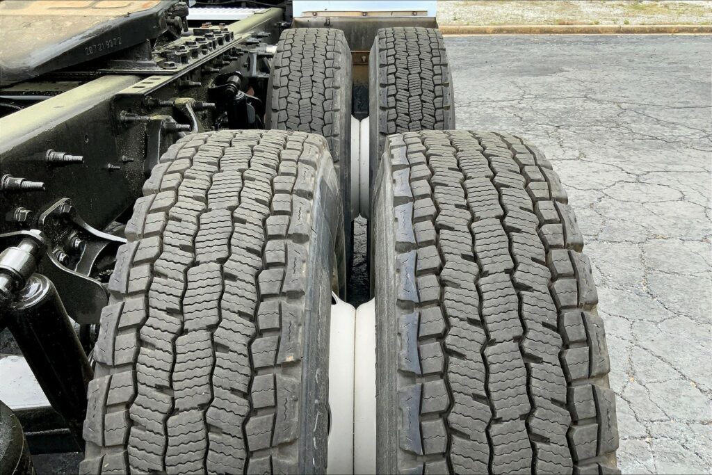 2020 INT LT625 6×4 Sleeper