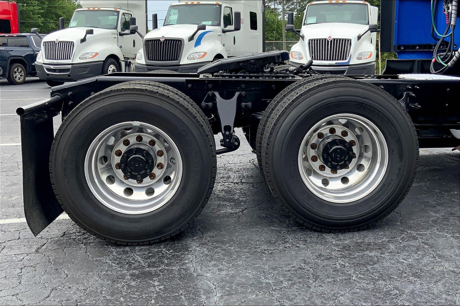 2022 INT LT625 6×4 Sleeper