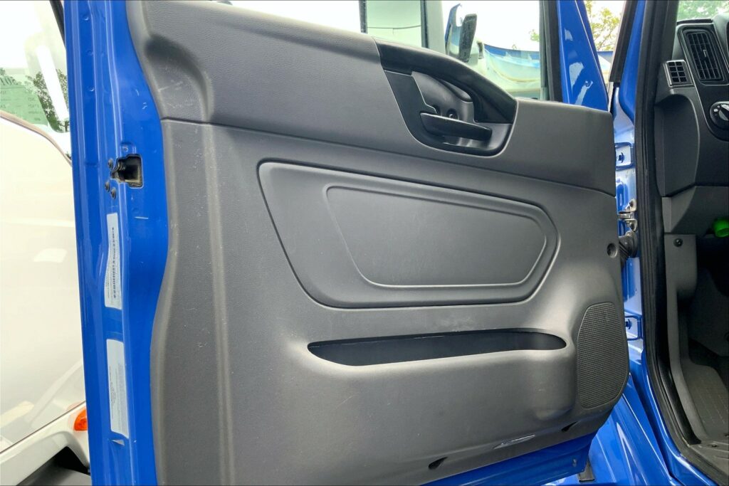 2022 INT LT625 6×4 Sleeper