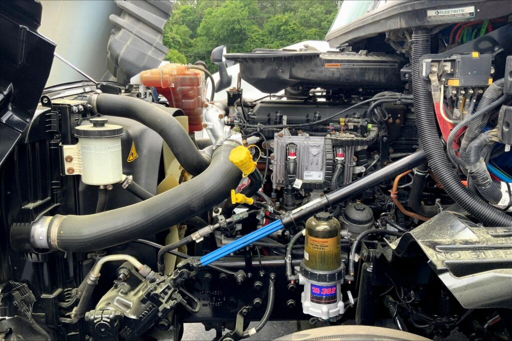 2022 INT LT625 6×4 Sleeper