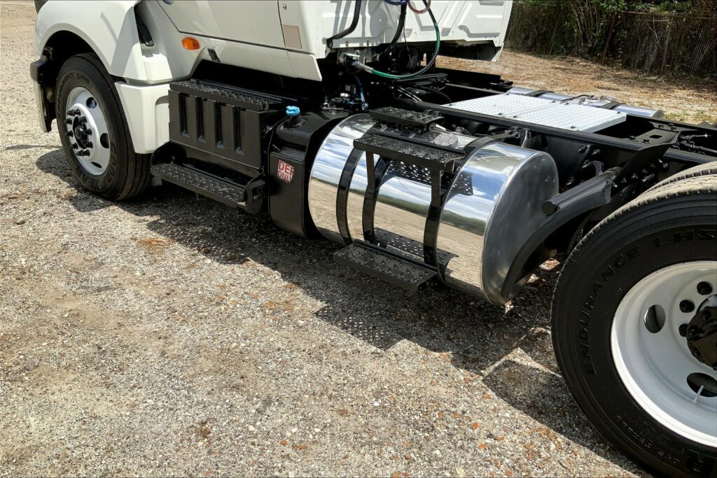 2018 INT LT625 6×4 Day Cab