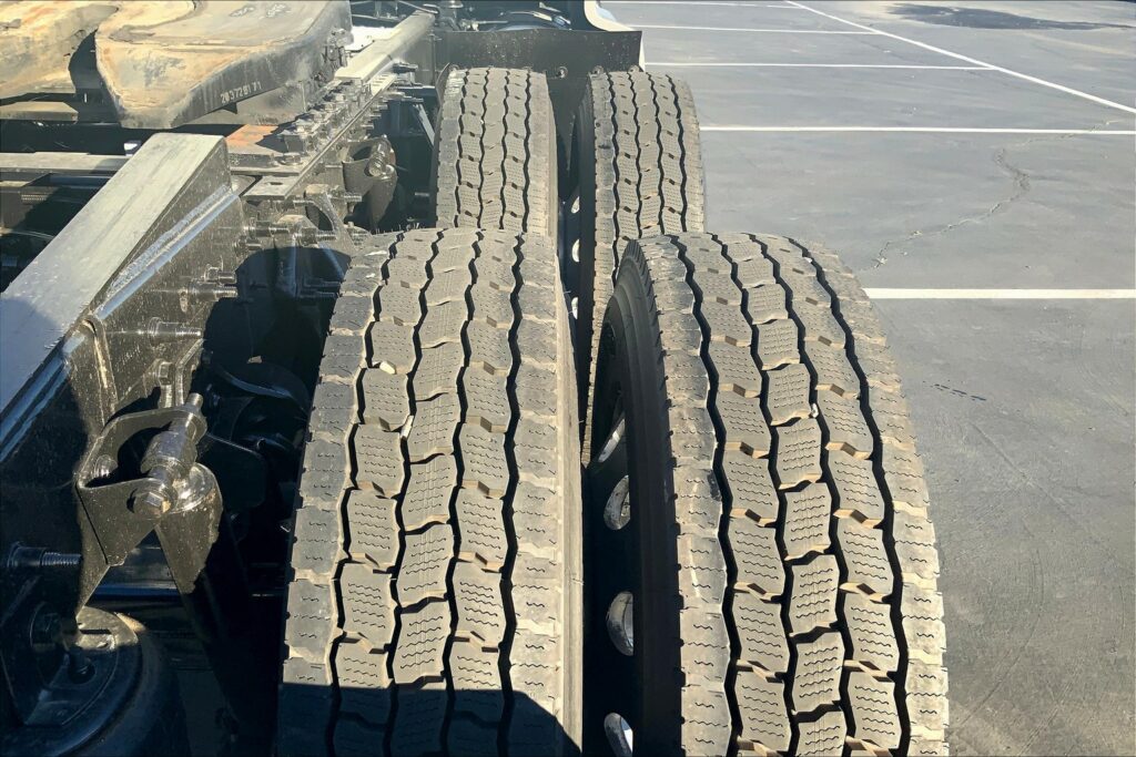 2021 INT LT625 6×4 Sleeper