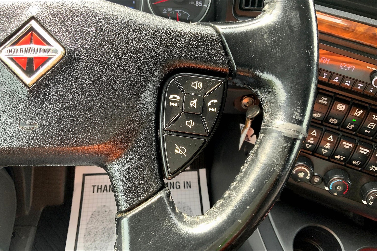 2020 INT LT625 6×4 Sleeper