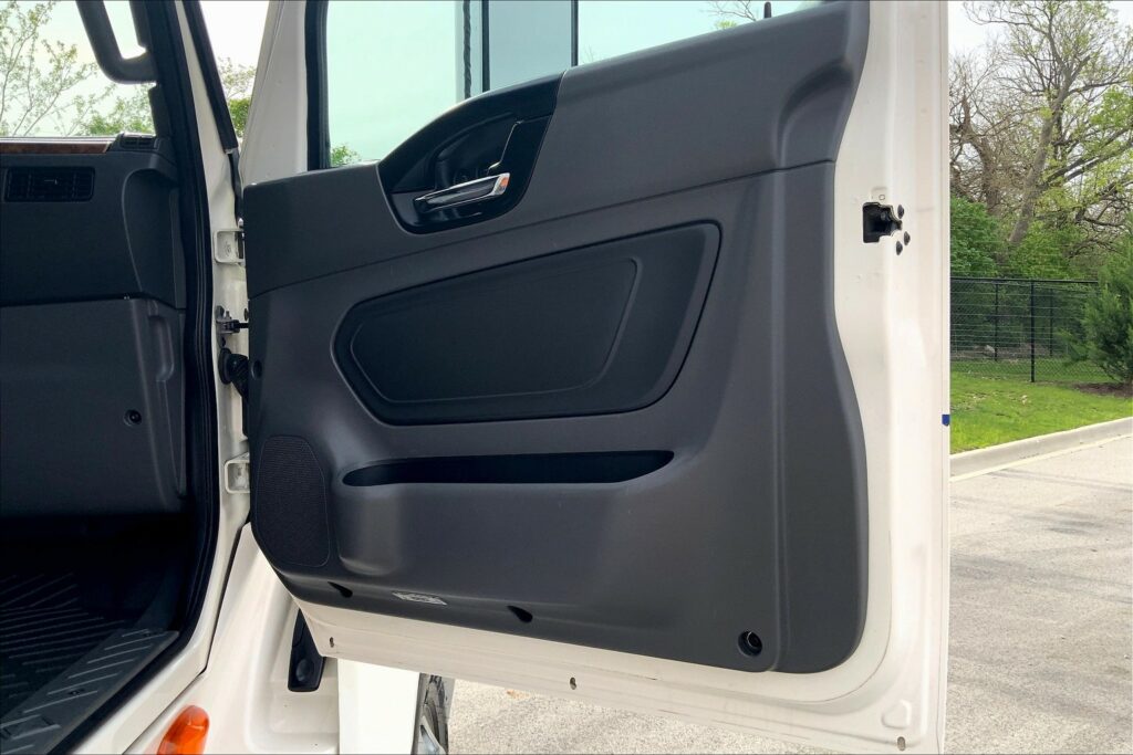 2020 INT LT625 6×4 Sleeper