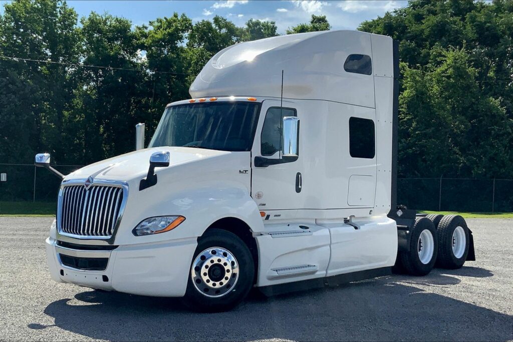 2020 INT LT625 6×4 Sleeper