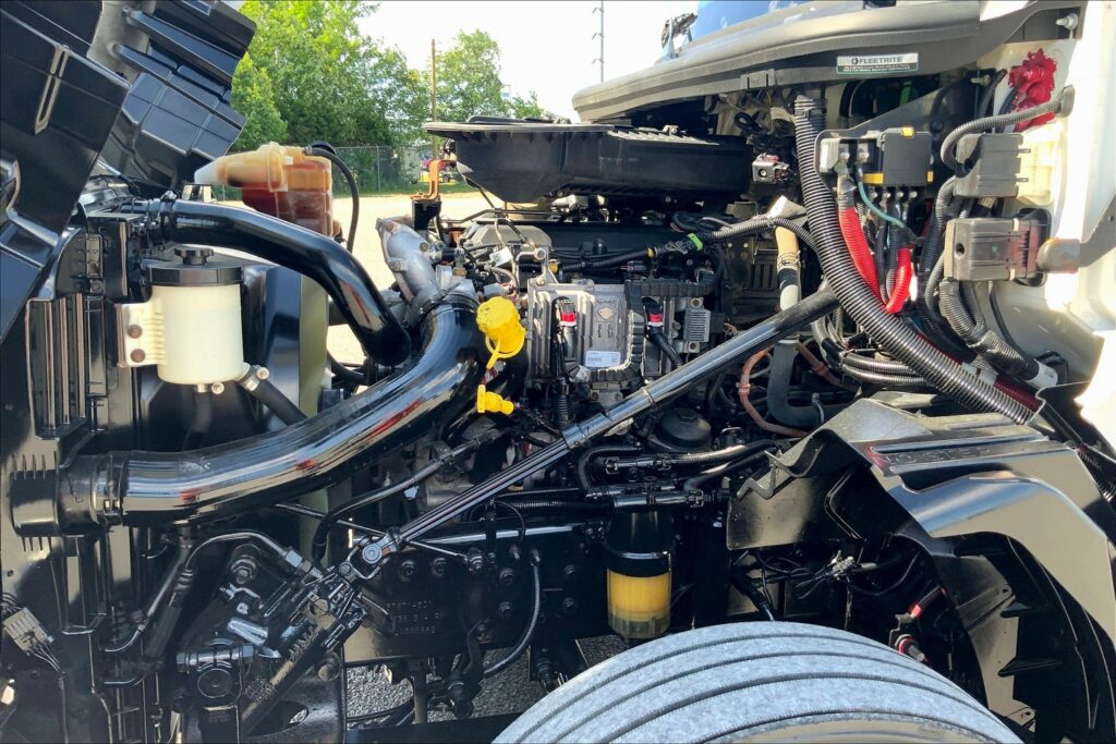 2020 INT LT625 6×4 Sleeper