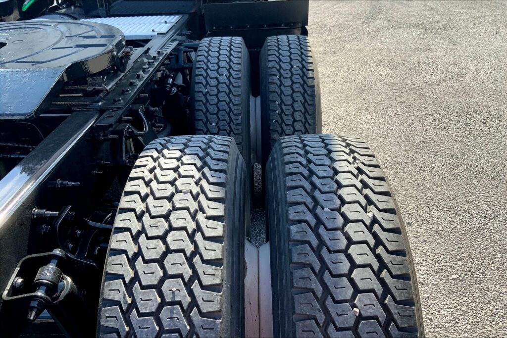 2020 INT LT625 6×4 Sleeper