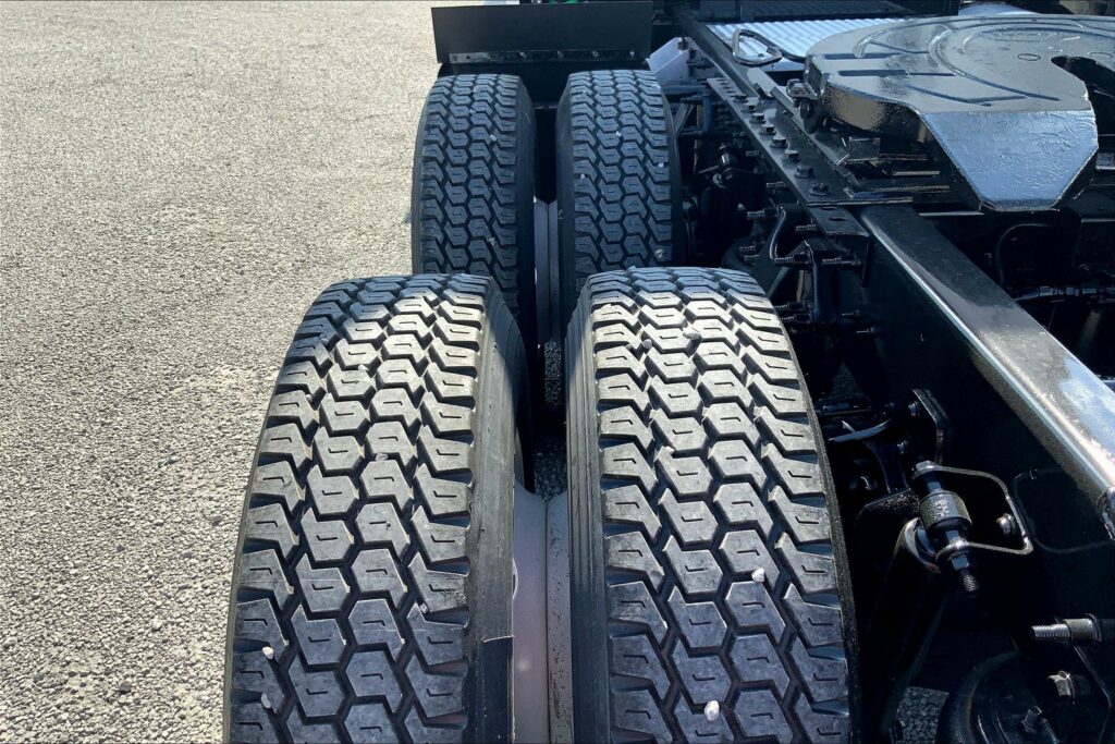 2020 INT LT625 6×4 Sleeper