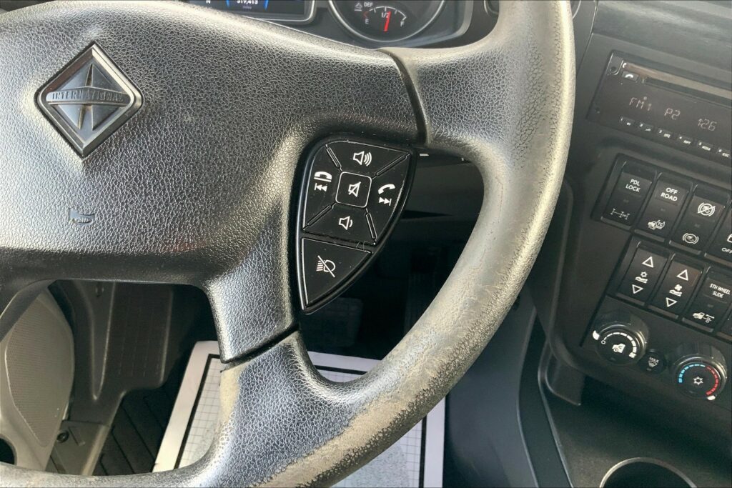 2020 INT LT625 6×4 Sleeper