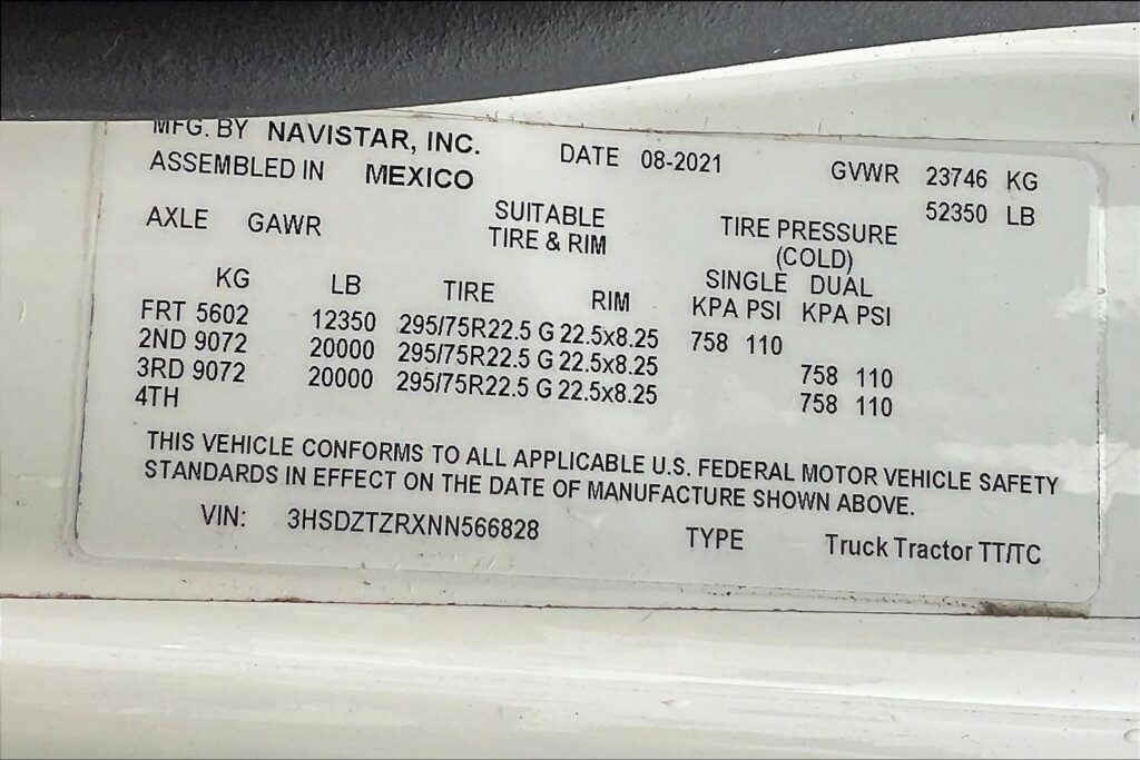 2022 INT LT625 6×4 Sleeper