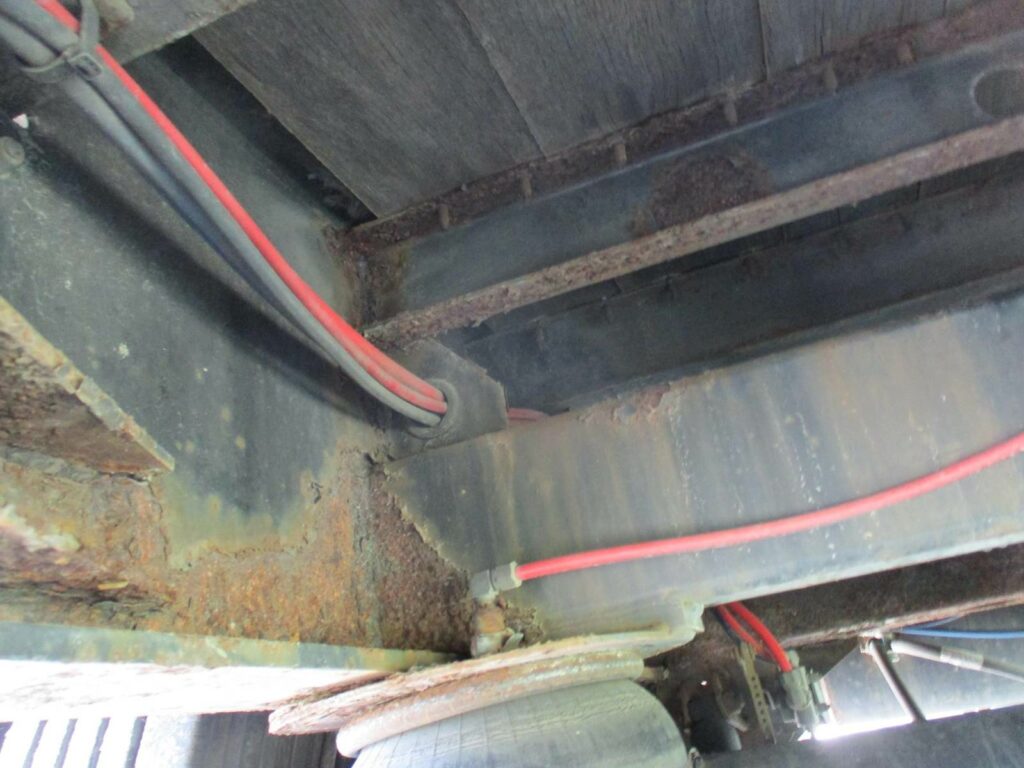 2014 Great Dane STEEL 53 FT WITH CONTAINER LOCKS, REAR SLIDING AXL