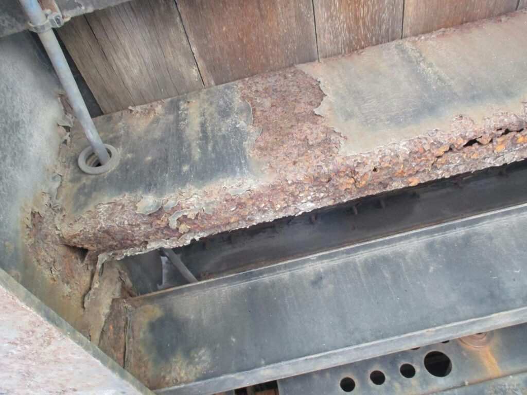 2014 Great Dane STEEL 53 FT WITH CONTAINER LOCKS, REAR SLIDING AXL