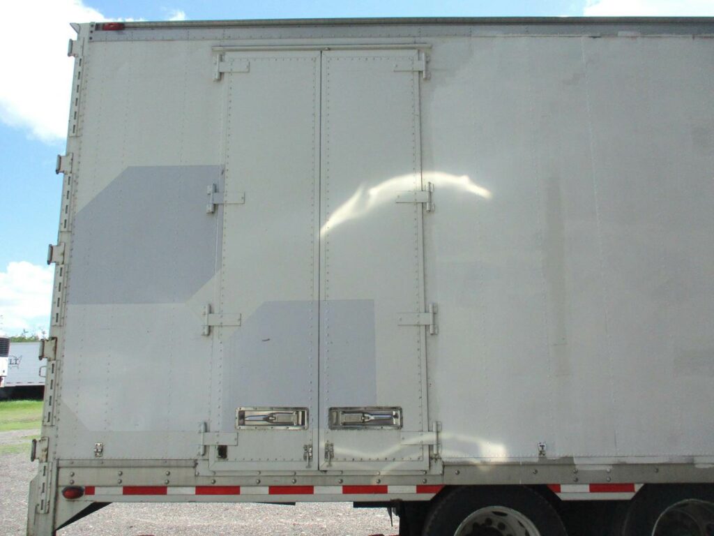 2005 Kentucky 53X102 DROP FRAME WITH BELLY BOXES