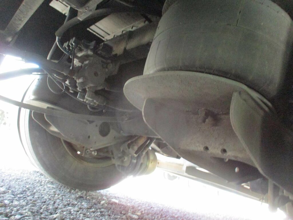 2005 Kentucky 53X102 DROP FRAME WITH BELLY BOXES